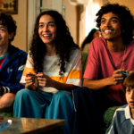 Comercial brasileiro do Nintendo Switch reúne família jogando no console